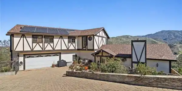 28061 Modjeska Grade