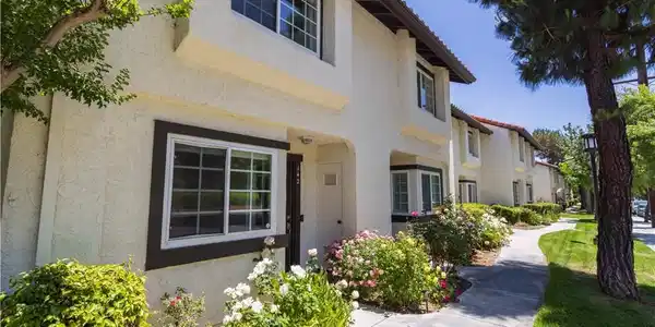 5538 Las Virgenes Road