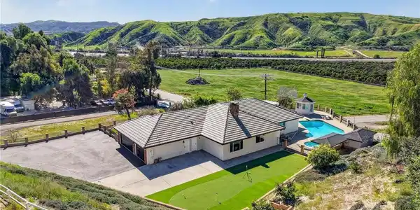 11891 San Timoteo Canyon
