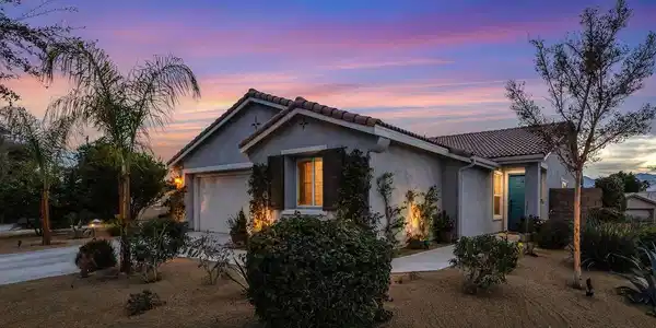 84285 Tramonto Way