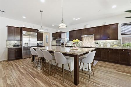 4977 Hydepark
