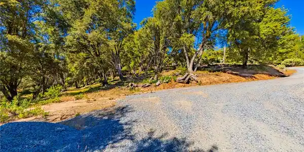 0 3 Springs Road