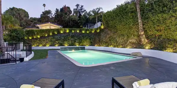 3712 Berry Drive