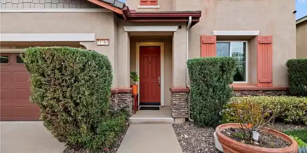 31684 Chamise Lane