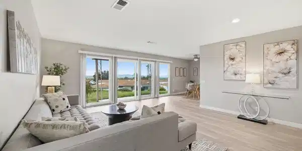 3808 Vista Campana S