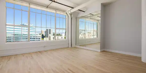 420 S San Pedro Street