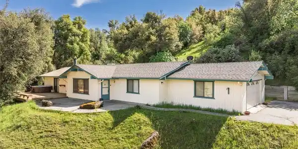 50566 Critter Creek Lane