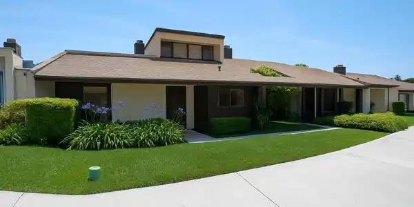 758 W Foothill Boulevard