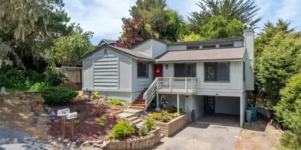 645 Worcester Drive