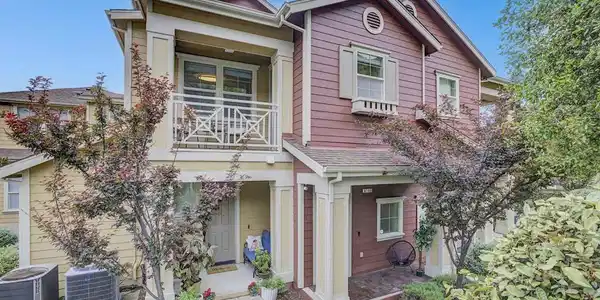 6130 Old Quarry Loop