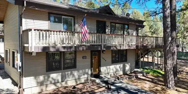 1068 Lookout Mountain Road