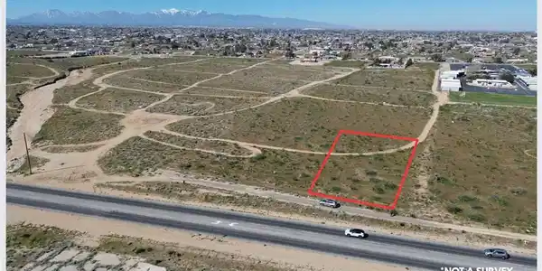 22111 Hesperia Rd