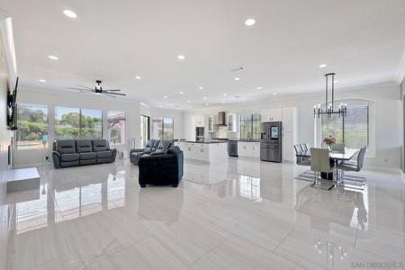 3724 Cedar Vale