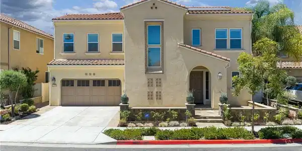 21086 Willow Heights