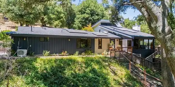7650 Del Rio Road