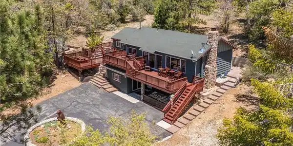 43656 Ridge Crest Drive