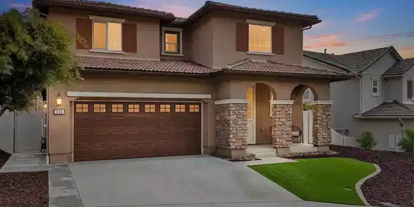 536 Ventasso Way