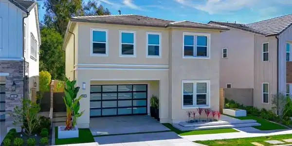 440 Riverbend