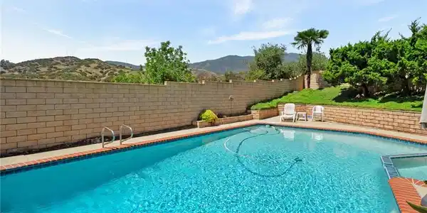 2324 Dana Court