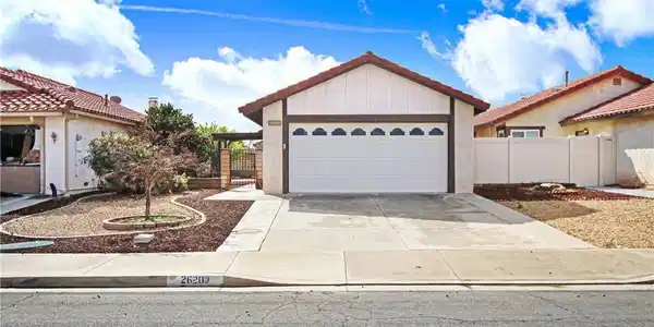 26203 Shadywood