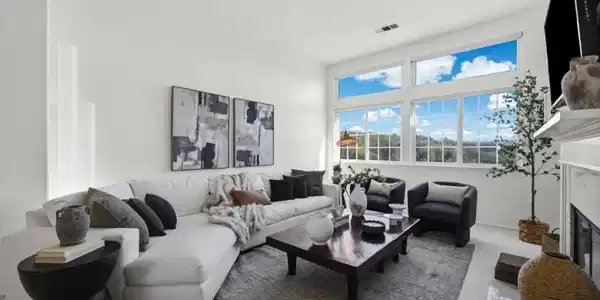 129 Outlook Circle