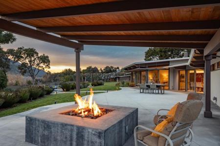 332 W Carmel Valley Road