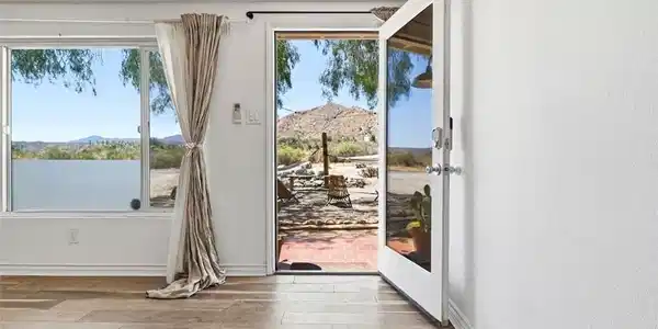 10931 Mescalero