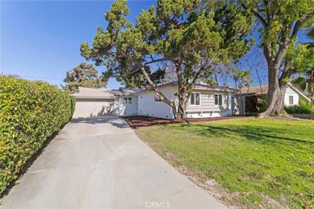 1416 W 4th