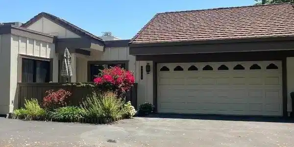 6098 Montgomery Court