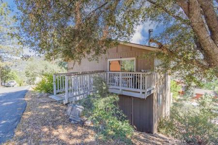 2441 Innsbruck Court