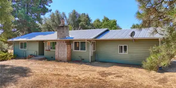 5268 Schafer Road