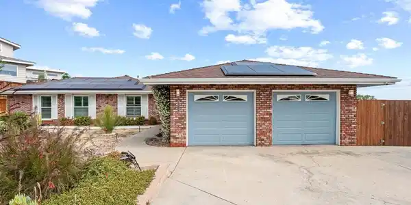 1308 Hacienda Dr