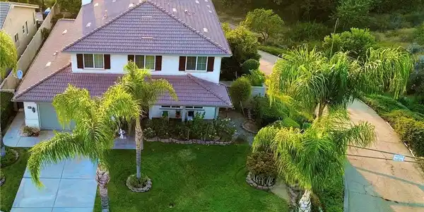 6858 Bacon Lane