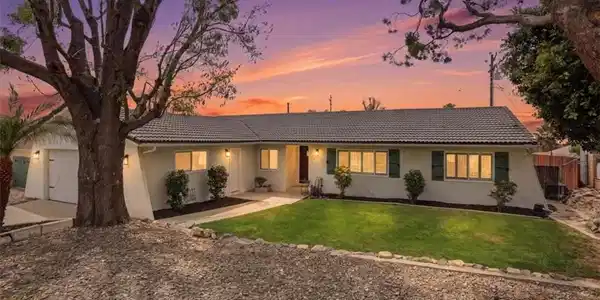 4130 Mount Verde