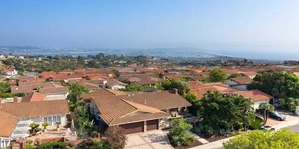 1695 Alta La Jolla Drive