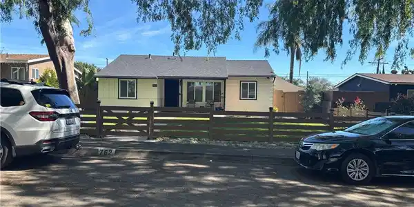 762 N Vallejo