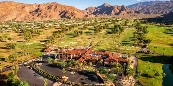40 DESERT VISTA Drive