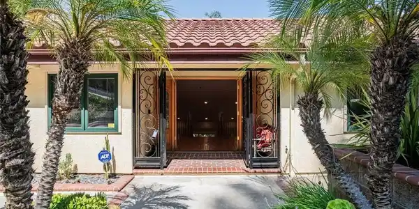 3300 Beaudry Terrace