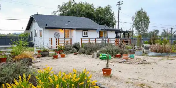 1811 Montecito Road