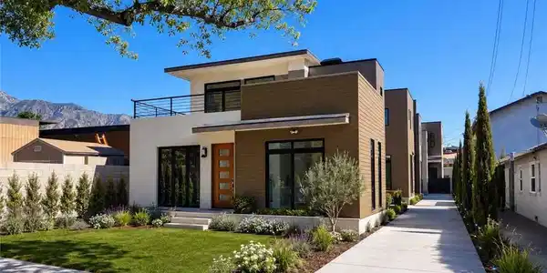 440 N Oak
