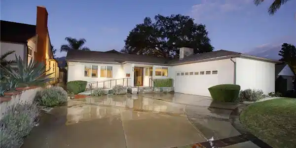 1621 San Gabriel