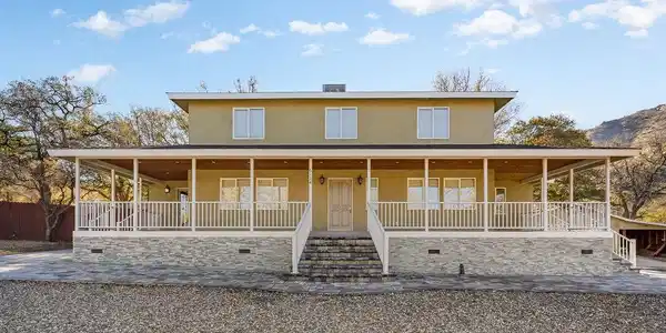 6124 Juniper Road