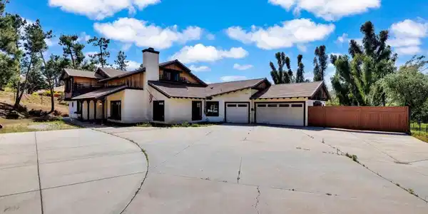 9878 Quail Canyon Road