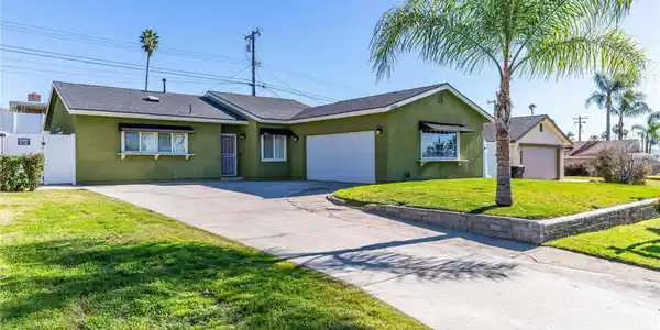 5443 Golondrina Drive