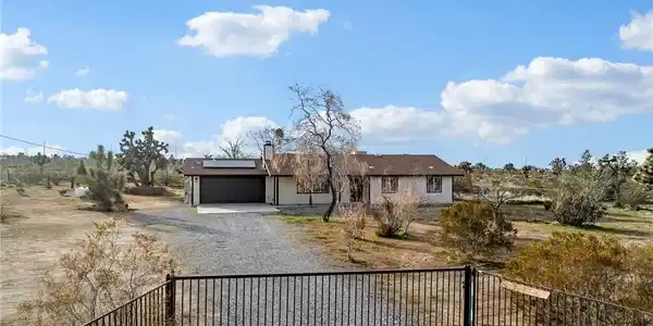12780 Hacienda