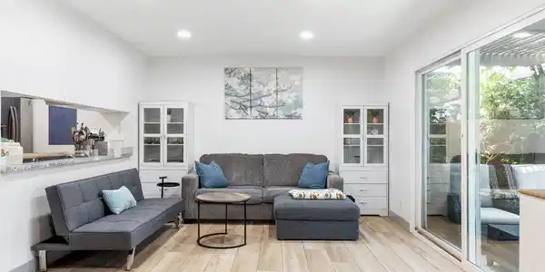 2735 Piedmont Avenue