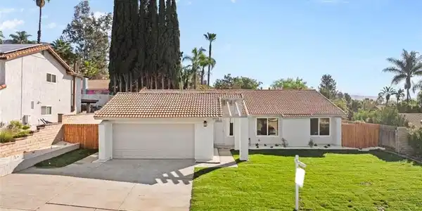 2905 Overland Court