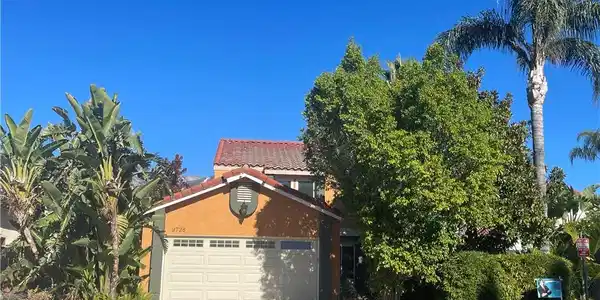 9728 Woodleaf