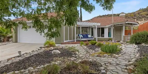 15236 Poppy Meadow