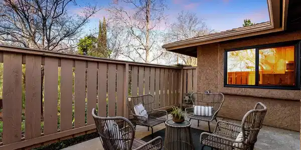 4490 Lubbock Drive
